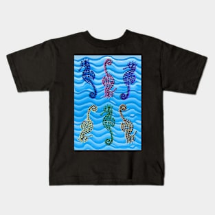 Seahorses in six different colours Kids T-Shirt